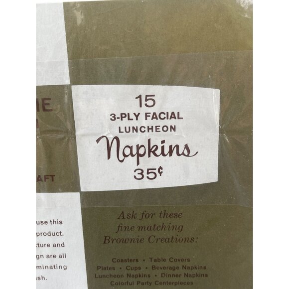 Vintage 15 Rust Craft Brownie Luncheon Napkins Black White Floral Estate NEW NOS - Picture 4 of 4